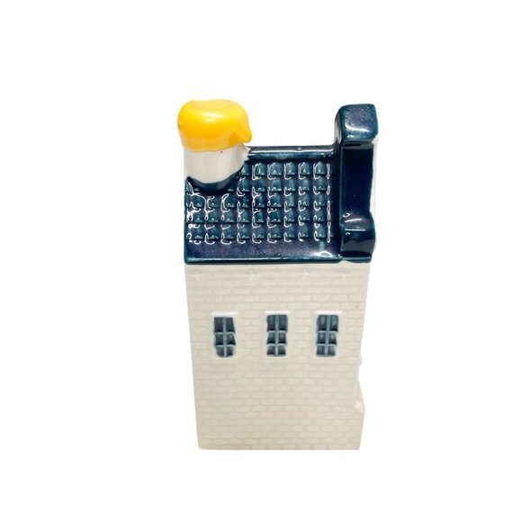 KLM Delft House by BOLS Amsterdam #38, Empty Liquid Is Evaporated - Picture 7 of 11